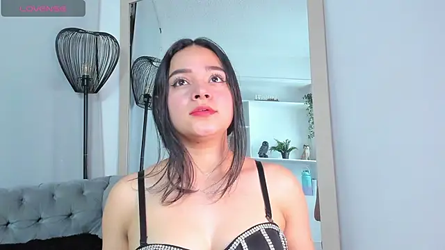 Snapshot of Elen_CR chatting on 10/07/25, 03:51 Elen CR online show from 10/07/25, 03:51