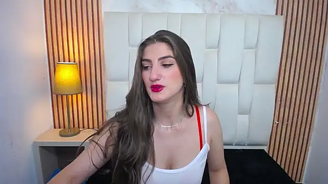 Dafne castro  online show from 10/06/25, 07:14