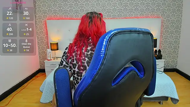 Manu silver  online show from 09/24/25, 07:31