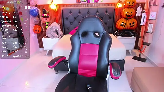 ladymercury1 online show from 10/30/25, 07:33