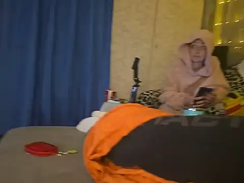 NikkyRider online show from 12/14/25, 09:20