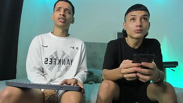 twinkDuohot online show from 10/09/25, 04:13