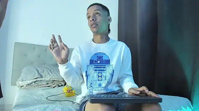 twinkDuohot online show from 02/05/26, 08:10