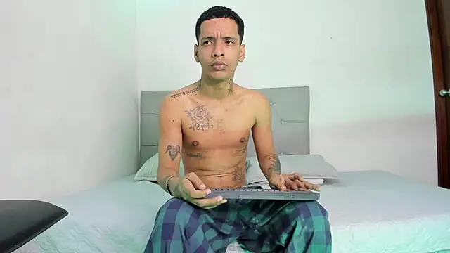 twinkDuohot online show from 11/05/25, 03:20