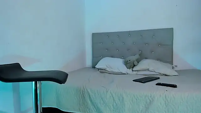 twinkDuohot online show from 10/24/25, 02:10