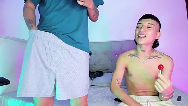 twinkDuohot online show from 02/11/26, 02:00