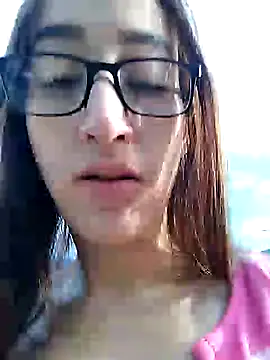 Snapshot of alaska__williams__ chatting on 10/19/25, 09:39 alaska williams online show from 10/19/25, 09:39