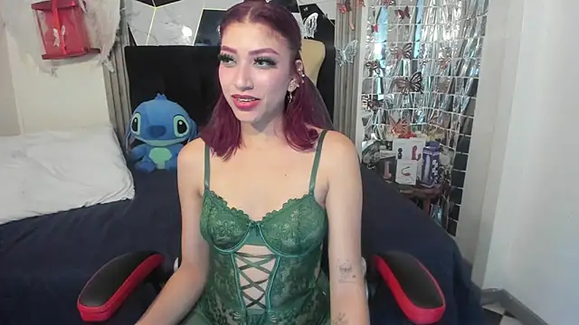 sophia arevalo online show from 04/21/26, 02:47