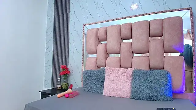 SofiaSommers online show from 09/08/25, 08:08