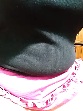 Snapshot of Tasu774 chatting on 10/22/25, 06:51 Tasu774 online show from 10/22/25, 06:51