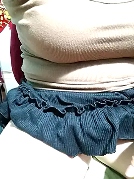 Snapshot of Tasu774 chatting on 03/01/26, 11:32 Tasu774 online show from 03/01/26, 11:32