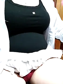 Snapshot of Tasu774 chatting on 11/22/25, 05:12 Tasu774 online show from 11/22/25, 05:12