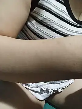 Snapshot of Tasu774 chatting on 06/15/26, 11:04 Tasu774 online show from 06/15/26, 11:04