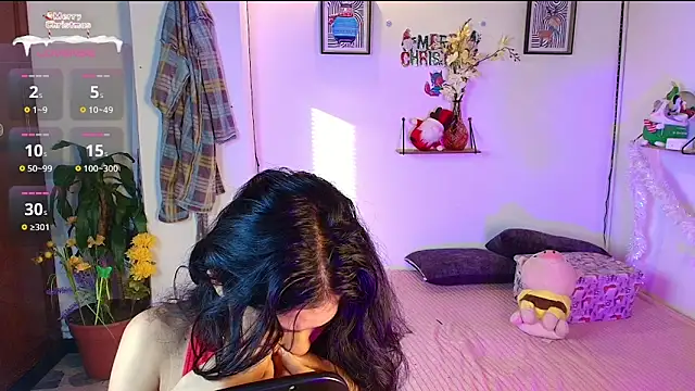 emycarver09 online show from 11/23/25, 11:53