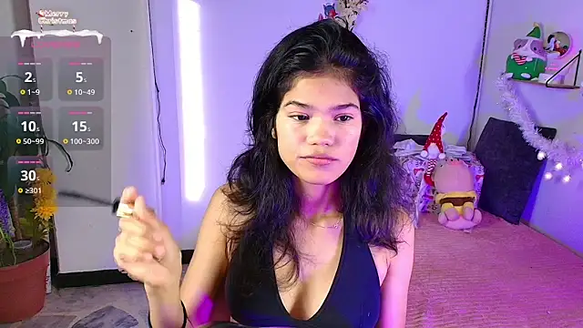 emycarver09 online show from 11/11/25, 11:38