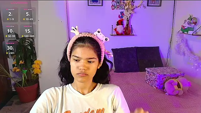 emycarver09 online show from 11/28/25, 11:43