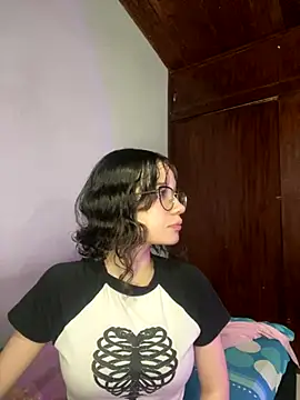 sukubo   online show from 11/26/25, 04:56