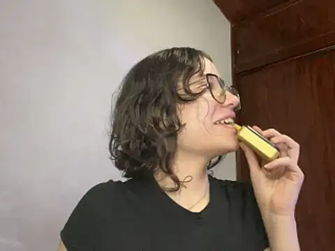 sukubo   online show from 12/14/25, 05:13