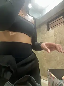 samiradoll online show from 11/13/25, 09:08