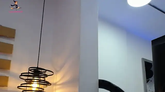 ArianaSantana online show from 10/31/25, 01:08