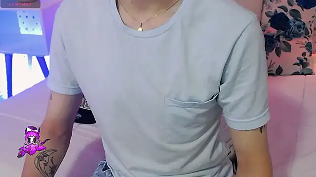 ArianaSantana online show from 11/10/25, 12:32