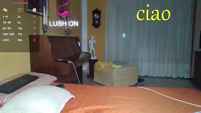 lattediyak online show from 10/25/25, 12:43