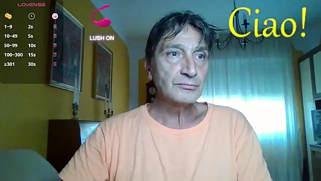Snapshot of lattediyak chatting on 09/19/25, 11:47 lattediyak online show from 09/19/25, 11:47