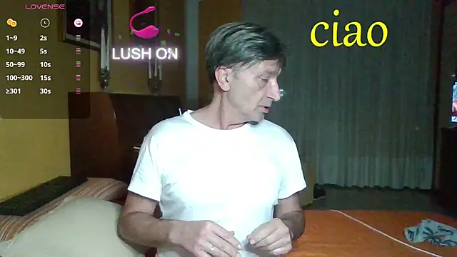 lattediyak online show from 10/21/25, 12:00