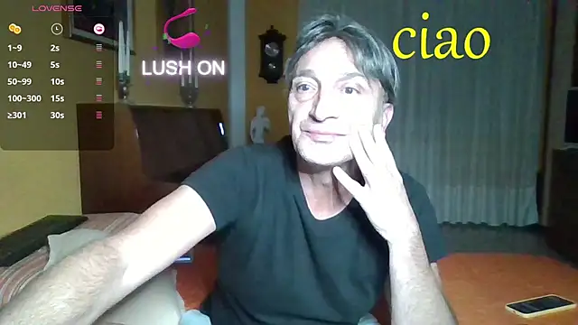 Snapshot of lattediyak chatting on 10/08/25, 01:07 lattediyak online show from 10/08/25, 01:07