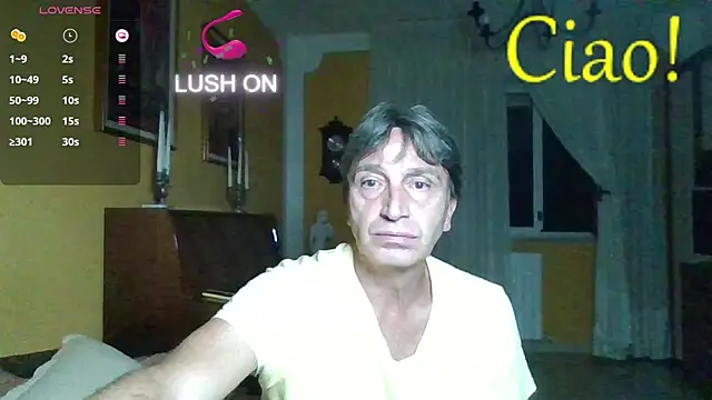 Snapshot of lattediyak chatting on 09/11/25, 12:43 lattediyak online show from 09/11/25, 12:43