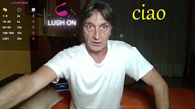 Snapshot of lattediyak chatting on 09/28/25, 12:50 lattediyak online show from 09/28/25, 12:50