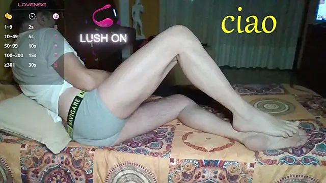 lattediyak online show from 11/30/25, 01:50