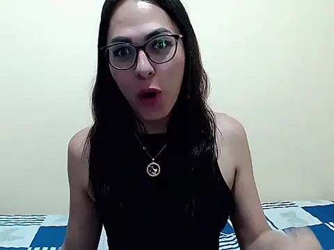 missblu online show from 12/01/25, 02:40