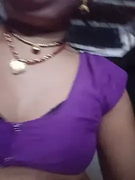Snapshot of Rashili_jaan chatting on 06/25/26, 03:39 Rashili jaan online show from 06/25/26, 03:39
