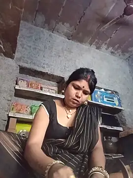 Snapshot of Rashili_jaan chatting on 05/12/26, 01:13 Rashili jaan online show from 05/12/26, 01:13