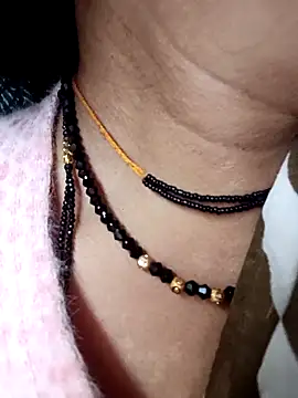 Snapshot of Rashili_jaan chatting on 02/27/26, 12:00 Rashili jaan online show from 02/27/26, 12:00