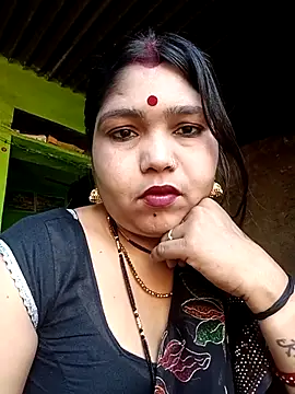 Snapshot of Rashili_jaan chatting on 02/14/26, 10:04 Rashili jaan online show from 02/14/26, 10:04