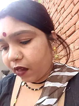 Snapshot of Rashili_jaan chatting on 03/03/26, 11:50 Rashili jaan online show from 03/03/26, 11:50