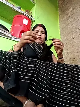 Snapshot of Rashili_jaan chatting on 04/07/26, 11:56 Rashili jaan online show from 04/07/26, 11:56