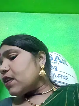 Snapshot of Rashili_jaan chatting on 04/14/26, 05:07 Rashili jaan online show from 04/14/26, 05:07