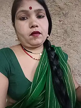 Snapshot of Rashili_jaan chatting on 05/20/26, 12:13 Rashili jaan online show from 05/20/26, 12:13