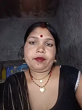 Snapshot of Rashili_jaan chatting on 07/15/26, 02:46 Rashili jaan online show from 07/15/26, 02:46