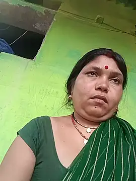 Snapshot of Rashili_jaan chatting on 06/25/26, 02:42 Rashili jaan online show from 06/25/26, 02:42