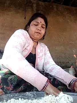 Snapshot of Rashili_jaan chatting on 02/07/26, 03:25 Rashili jaan online show from 02/07/26, 03:25