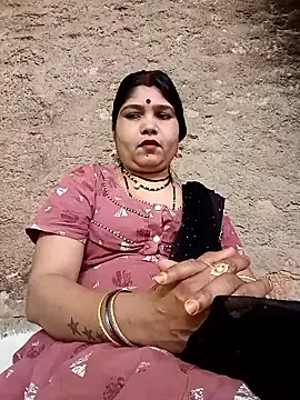 Snapshot of Rashili_jaan chatting on 03/02/26, 06:58 Rashili jaan online show from 03/02/26, 06:58