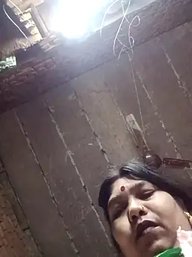 Snapshot of Rashili_jaan chatting on 02/19/26, 09:12 Rashili jaan online show from 02/19/26, 09:12