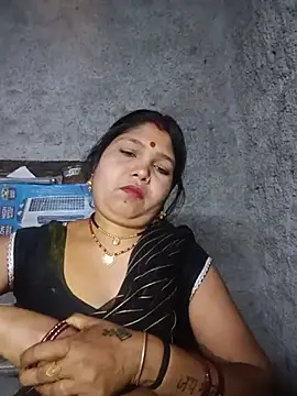 Snapshot of Rashili_jaan chatting on 05/14/26, 03:42 Rashili jaan online show from 05/14/26, 03:42