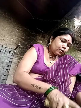 Snapshot of Rashili_jaan chatting on 06/16/26, 01:16 Rashili jaan online show from 06/16/26, 01:16