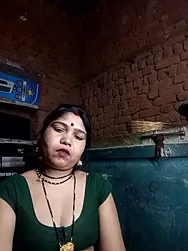 Snapshot of Rashili_jaan chatting on 02/25/26, 03:45 Rashili jaan online show from 02/25/26, 03:45