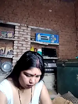 Snapshot of Rashili_jaan chatting on 03/15/26, 02:57 Rashili jaan online show from 03/15/26, 02:57